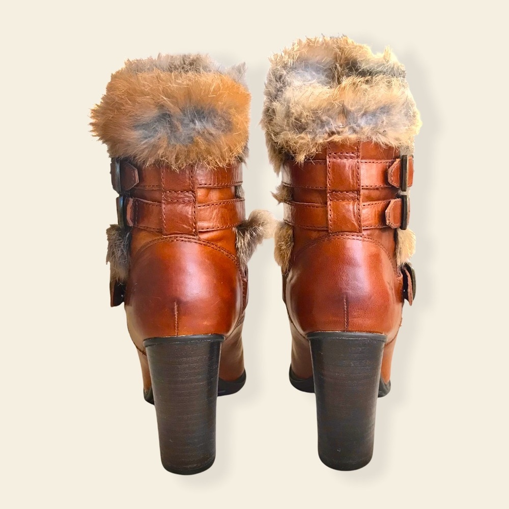 RARE Frye Penny Lux Rabbit Fur-Lined Cognac Leather Buckle Heeled Ankle Booties - Picture 13 of 16